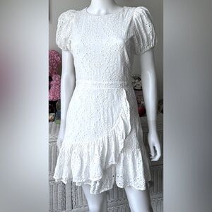 Yumi Kim Tonya 100% cotton eyelet lace Ruffled dress in white color Size XS